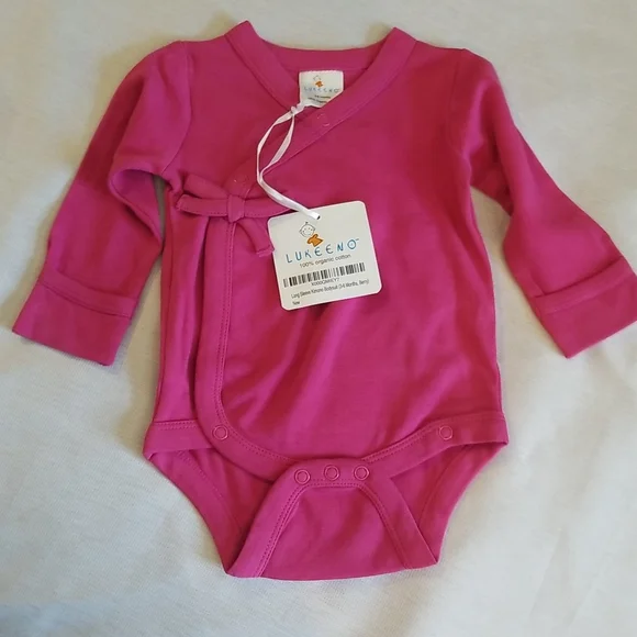 ORGANIC COTTON BABY BODY SUIT SZE 3-6 M IN BERRY - Picture 1 of 9